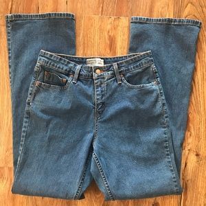 Levi’s Signature at Waist Bootcut, size 10 medium